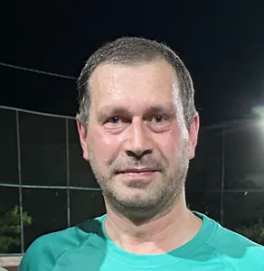 ვაკო ხვიჩია